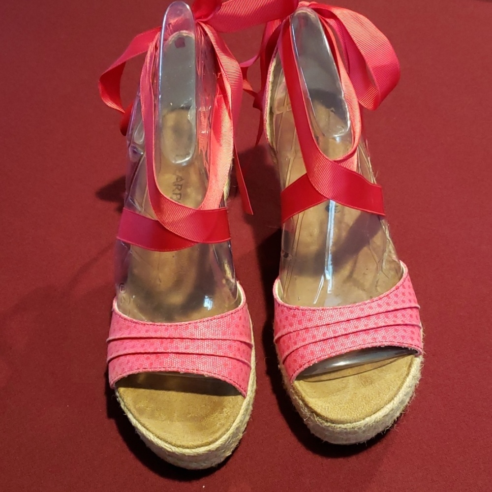Bearpaw Dahlia Red Ribbon Espadrilles Sandals